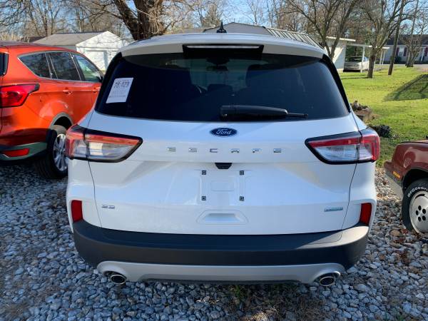 2020 FORD ESCAPE SE (A09678) - cars & trucks - by dealer - vehicle... for sale in Newton, IL – photo 3