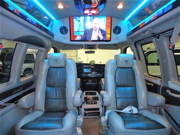 2017 GMC Presidential Conversion Van Explorer Limited Se 9k miles for sale in Los Angeles, CA – photo 14