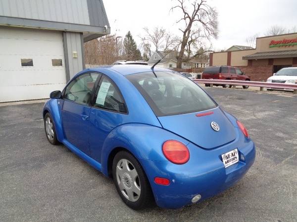 2001 Volkswagen New Beetle 2dr Cpe GLS Auto - - by for sale in Marion, IA – photo 6