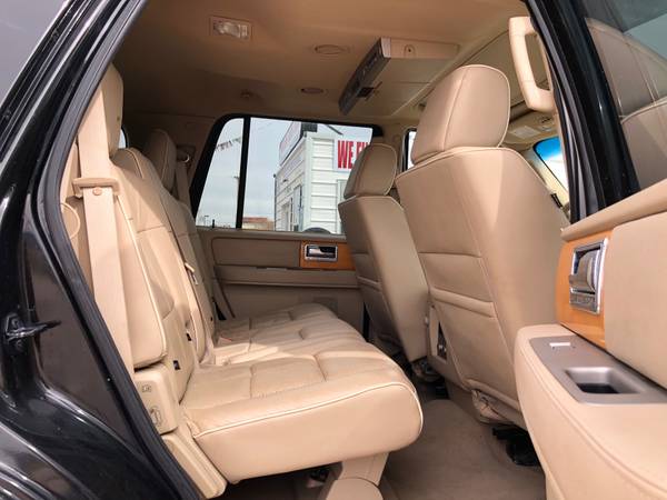2008 Lincoln Navigator 4WD!! - cars & trucks - by dealer - vehicle... for sale in El Paso, TX – photo 12