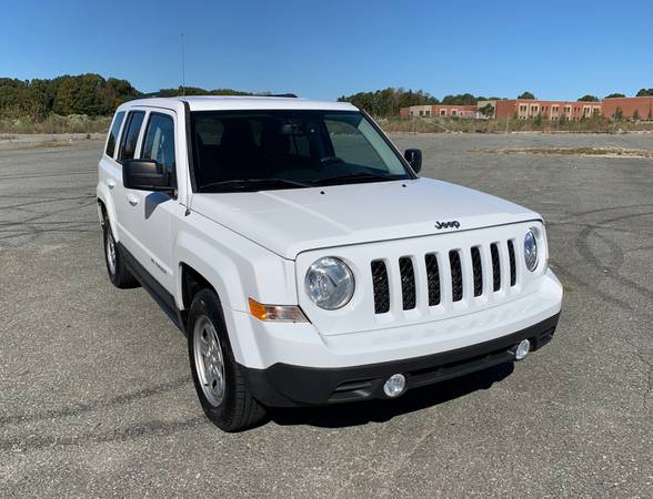 2016 Jeep Patriot Sport - cars & trucks - by owner - vehicle... for sale in Charlotte, NC – photo 6