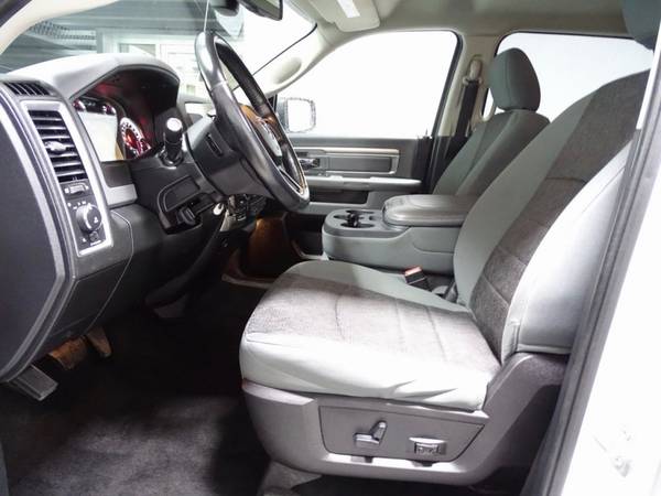 2014 Ram 1500 Big Horn !!Bad Credit, No Credit? NO PROBLEM!! - cars... for sale in WAUKEGAN, IL – photo 9