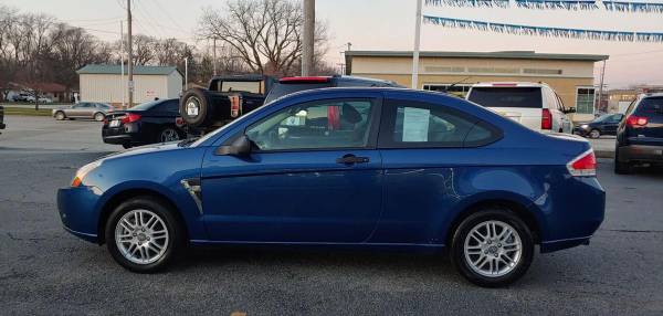 2008 Ford Focus SE 2dr Coupe - - by dealer - vehicle for sale in Hazel Crest, IL – photo 4