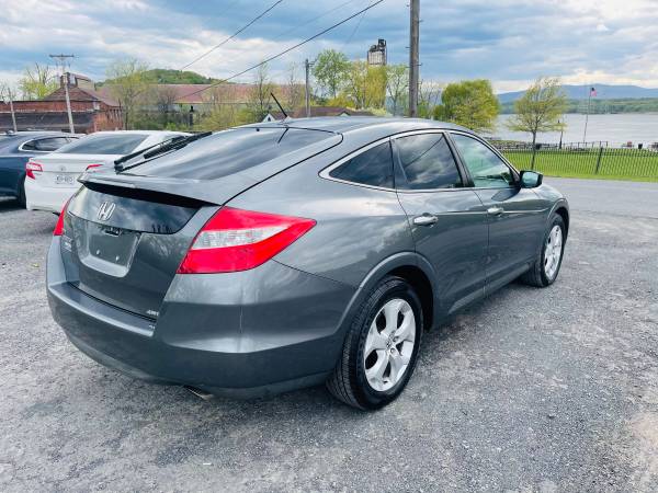 2010 HONDA ACCORD CROSSTOUR ALL WHEEL DRIVE ( CLEAN CARFAX ) - cars for sale in West Sand Lake, NY – photo 6
