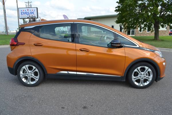 2017 Chevy Bolt LT Hatchback ** CLEAN CARFAX ** WARRANTY * FINANCING... for sale in Ramsey , MN – photo 2