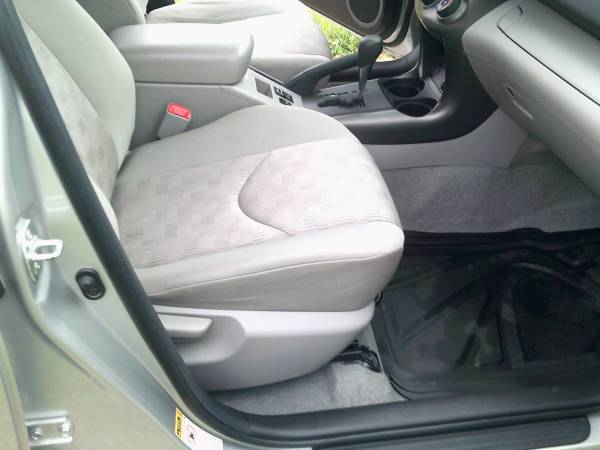 2011 TOYOTA RAV4 81kMI ALL WHEEL DRIVE SUPPER CLEAN BRAND NEW TIRES for sale in Sedalia, MO – photo 15