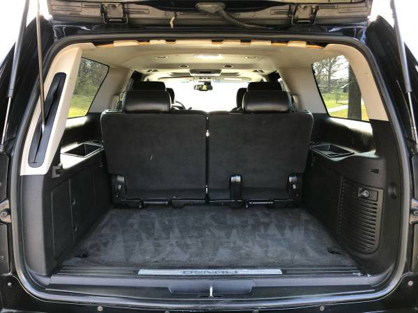2008 GMC Yukon Denali - cars & trucks - by dealer - vehicle... for sale in Indianapolis, IN – photo 8