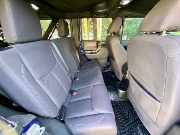 2013 Jeep Wrangler Unlimited 4x4 - - by dealer for sale in Canton, CT – photo 20