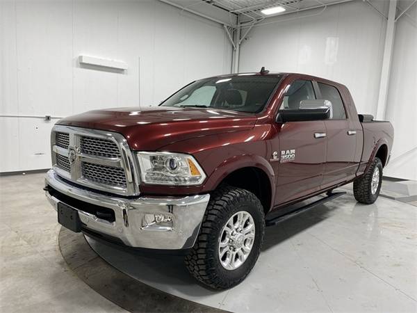 2018 Ram 3500 Laramie - - by dealer - vehicle for sale in Chillicothe, OH – photo 3