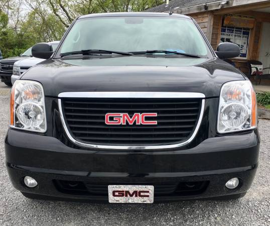 2008 GMC YUKON 4X4 NEW TIRES 3rd ROW HEATED for sale in Lancaster, KY – photo 9