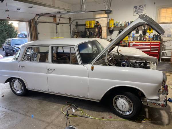1965 Mercedes 190D - cars & trucks - by owner - vehicle automotive... for sale in Lake Zurich, IL – photo 3