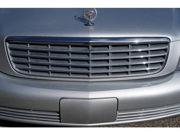 2001 Cadillac DeVille sedan Base - Cadillac Sterling - cars & trucks... for sale in Plymouth, MI – photo 24