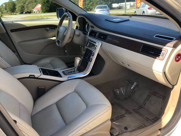 *2011 Volvo XC70- I6* Heated Leather, Sunroof, Roof Rack, Books,... for sale in Dagsboro, DE 19939, MD – photo 21