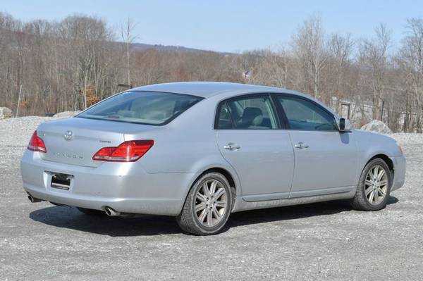 2007 Toyota Avalon Limited - - by dealer for sale in Naugatuck, CT – photo 7