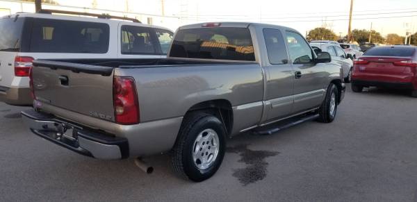 2003 CHEVY SILVERADO 92K MILES ONLY - cars & trucks - by dealer -... for sale in Austin, TX – photo 3