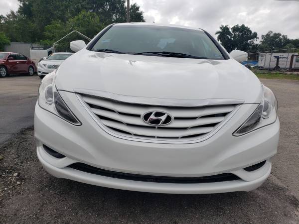 2012 Hyundai Sonata - cars & trucks - by owner - vehicle automotive... for sale in Fort Myers, FL – photo 2
