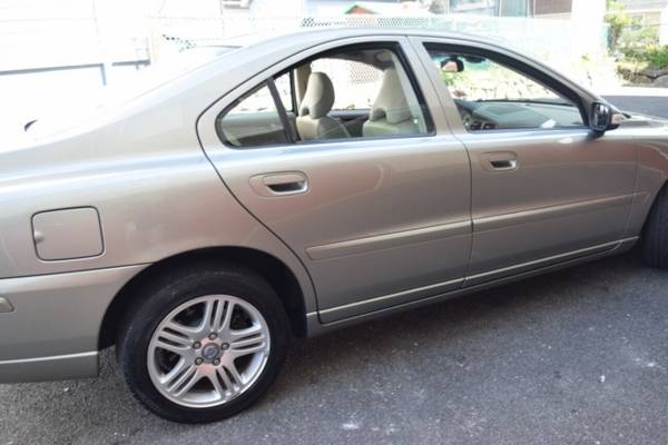 *2007* *Volvo* *S60* *2.5T 4dr Sedan* - cars & trucks - by dealer -... for sale in Paterson, NY – photo 17