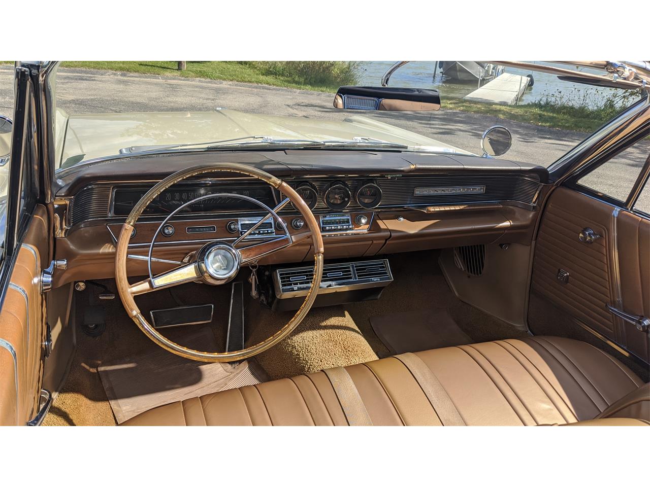 1964 Pontiac Bonneville for sale in Lake Geneva, WI – photo 12
