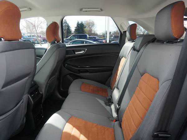 2018 Ford Edge SEL - cars & trucks - by dealer - vehicle automotive... for sale in Monroe, MI – photo 8
