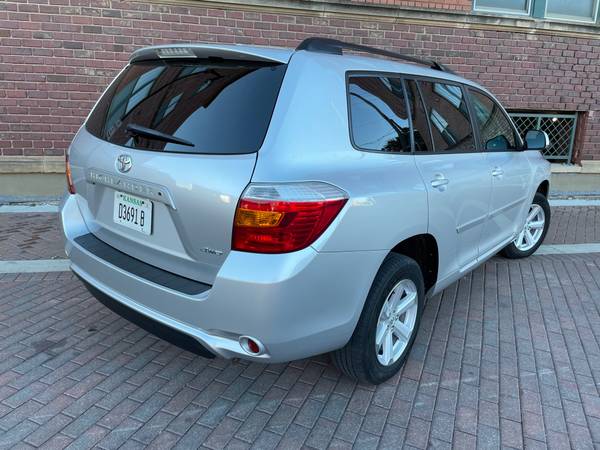 2010 TOYOTA HIGHLANDER SE 4X4 SUV. 3RD ROW! ONE OWNER! NO ACCIDENTS!... for sale in Wichita, KS – photo 5