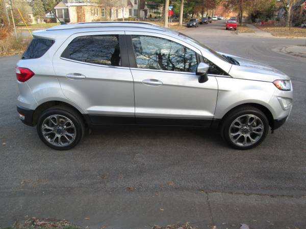 2018 FORD ECOSPORT TITANIUM / AWD / HEATED SEATS / EX COND /... for sale in Minneapolis, MN – photo 5