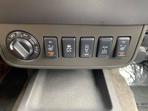 2014 Nissan Frontier Pro-4X 116k Miles Leather/Back Up Cam - cars for sale in Marion, IA – photo 12
