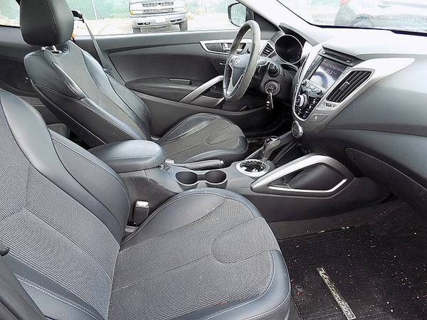 2012 *Hyundai* *Veloster* *3d Coupe w/Black Seats Auto - cars &... for sale in Crystal, MN – photo 9