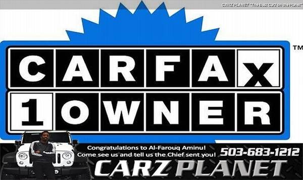 2017 Toyota Yaris iA 1 OWNER CARFAX FACTORY WARRANTY TOYOTA YARIS 26K for sale in Gladstone, OR – photo 2