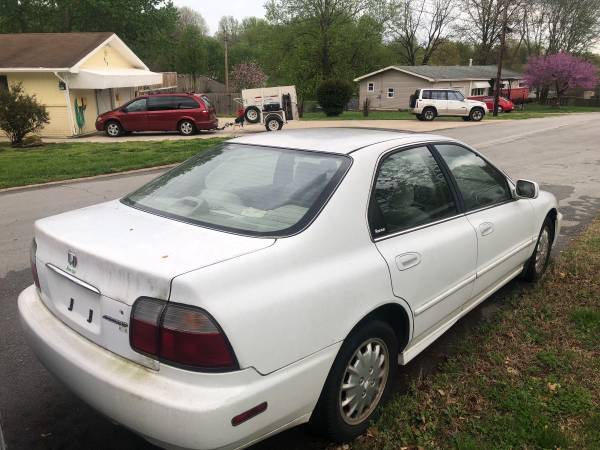 1997 Honda Accord for sale in Springfield, MO – photo 6