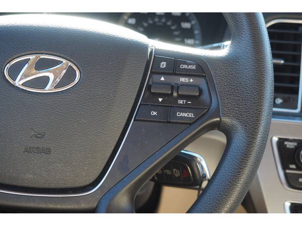 2017 Hyundai Sonata SE - - by dealer - vehicle for sale in Philadelphia, PA – photo 17