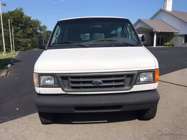 2004 Ford E-350 Super Duty 15 Passenger Van Runs Great!!! for sale in Wooster, AR – photo 2