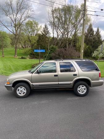 Chevy Blazer 4x4 - low mileage, 37 svc records, runs great, very for sale in Bethlehem, PA – photo 2