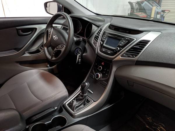 2015 Hyundai Elantra, Bluetooth, Cold AC, Great On Gas!!! for sale in Madera, CA – photo 8