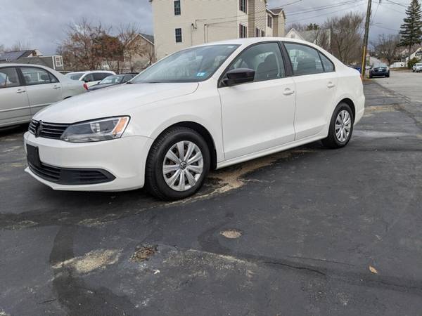 2014 Volkswagen Jetta Base - cars & trucks - by dealer - vehicle... for sale in Manchester, NH – photo 2