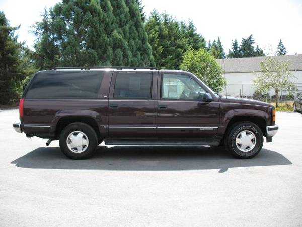 1997 GMC Suburban 1500 4WD - cars & trucks - by dealer - vehicle... for sale in Roy, WA – photo 8