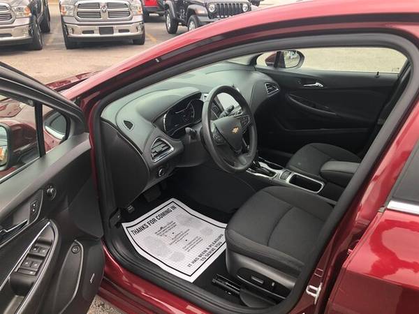 2016 Chevy Chevrolet Cruze LT Auto sedan Siren Red Tintcoat for sale in Gardner, MA – photo 7