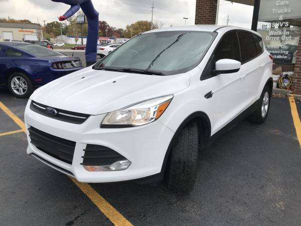 2013 FORD ESCAPE SE $500-$1000 MINIMUM DOWN PAYMENT!! APPLY NOW!! -... for sale in Hobart, IL – photo 2