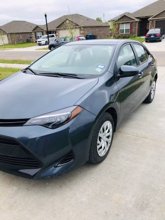 2018 Toyota Corolla LE sedan for sale in Bentonville, AR – photo 3