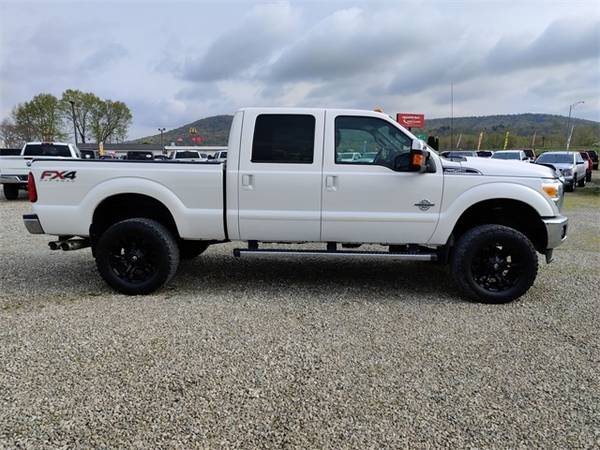 2015 Ford F-250SD Lariat - - by dealer - vehicle for sale in Chillicothe, WV – photo 4