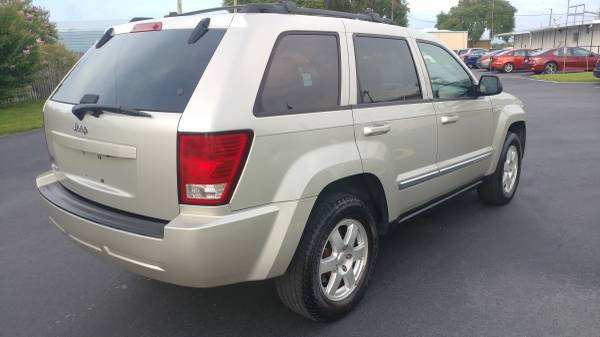 2010 Jeep Grand Cherokee Laredo TOUCH SCREEN CLEAN TITLE LIKE NEW!!!!! for sale in Clearwater, FL – photo 4