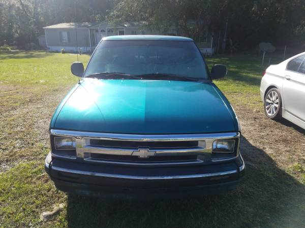 94 Chevrolet S-10 - cars & trucks - by owner - vehicle automotive sale for sale in Fanning Springs, FL – photo 2