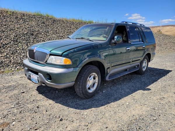 1999 Lincoln Navigator - Running Project for sale in East Wenatchee, WA