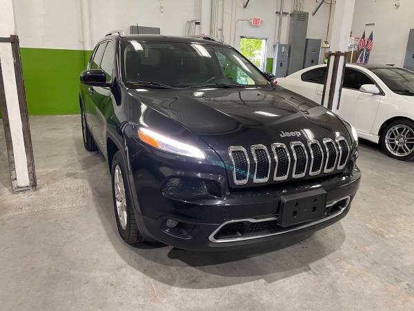 2016 Jeep Cherokee Limited 4x4 - - by dealer - vehicle for sale in Hollywood, FL – photo 2