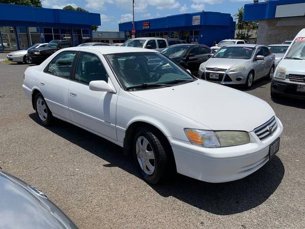 2001 Toyota Camry 4dr Sdn XLE Auto (Natl) - - by for sale in Pearl City, HI – photo 3
