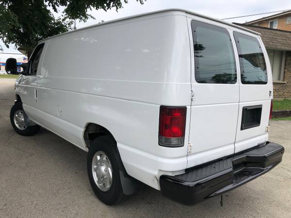 ONE OWNER 2011 Ford Econoline E250 one owner 140 miles Good runner -... for sale in Bridgeview, IL – photo 13