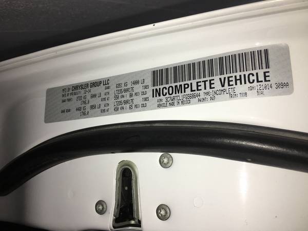 2015 RAM 3500 Crew Cab 4x4 Cummins Diesel Service Flatbed WT for sale in Arlington, TX – photo 21