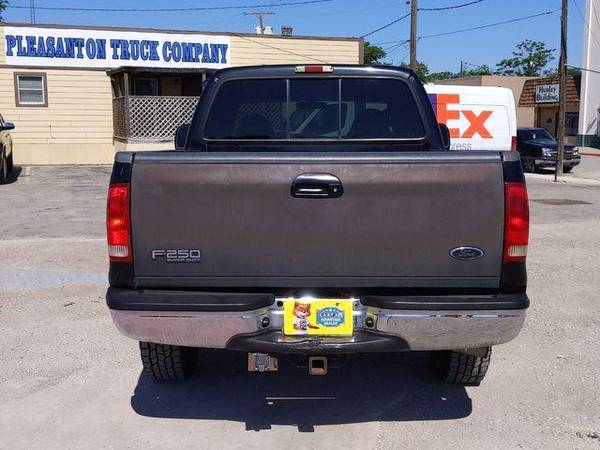 2001 Ford Super Duty F-250 F250 F 250 XLT DRIVE TODAY! - cars & for sale in Pleasanton, TX – photo 5