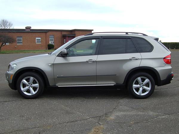 ► 2009 BMW X5 3.0i xDRIVE - AWD, 7 PASS, PANO ROOF, HTD LEATHER,... for sale in East Windsor, MA – photo 6