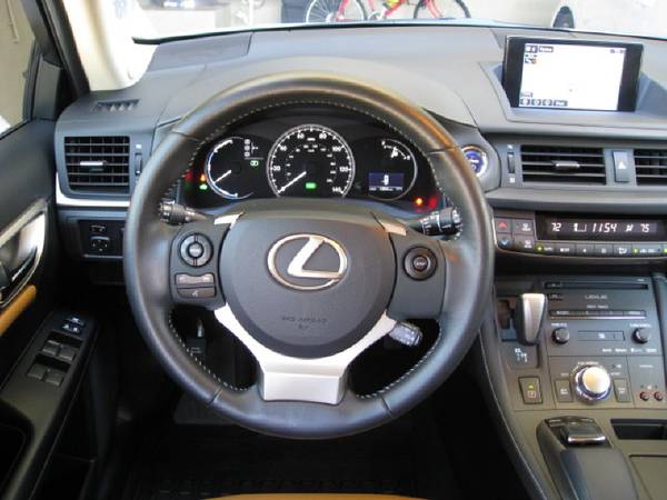 2015 LEXUS CT200h HYBRID with 13, 894 Miles Loaded Clean 43 MPG! for sale in Punta Gorda, FL – photo 14