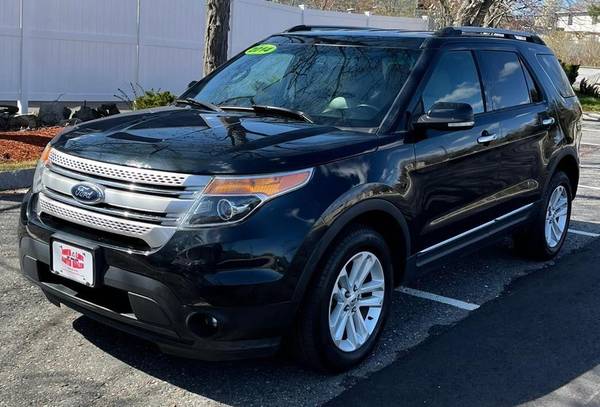 2014 Ford Explorer XLT AWD 4dr SUV EVERYONE IS APPROVED! - cars & for sale in Salem, MA – photo 4